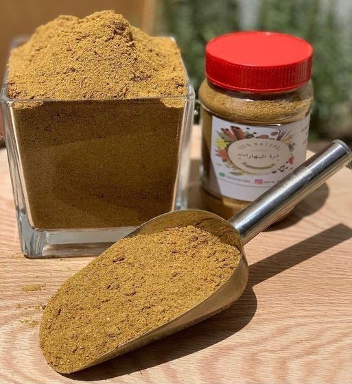 طحن البهارات ناعماً حسب الطلب — درة البهارات